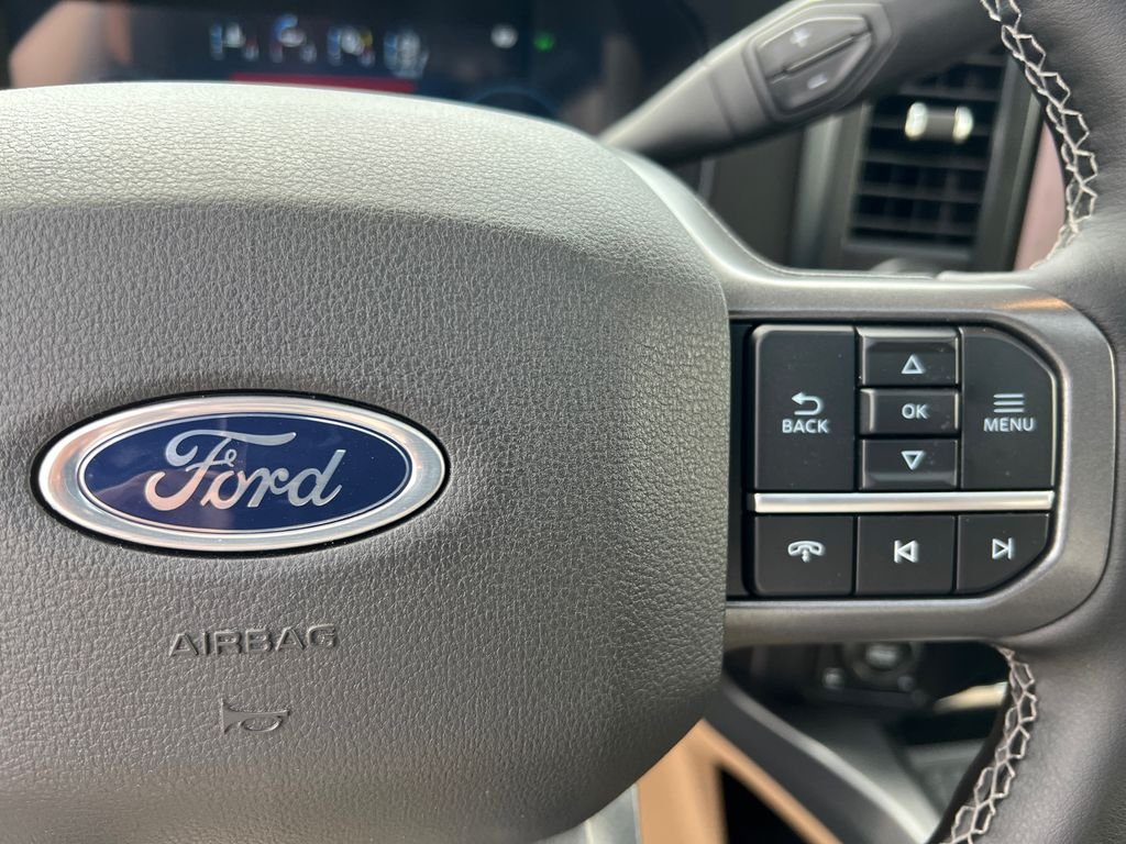 New 2026 White Ford Lariat image 37