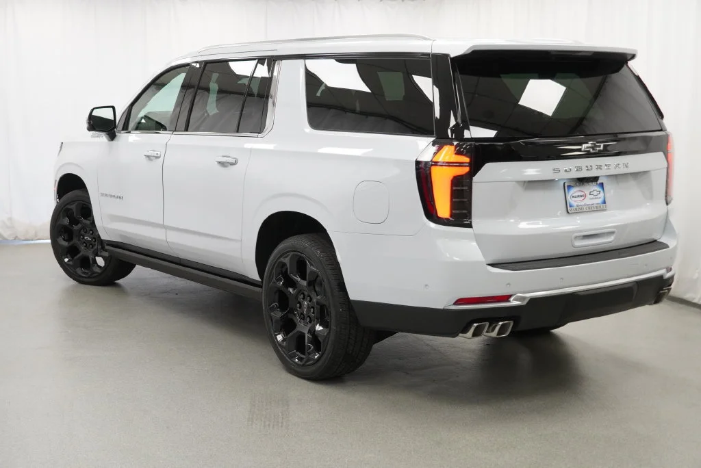 New 2026 Polar White Tricoat Chevrolet High Country image 5