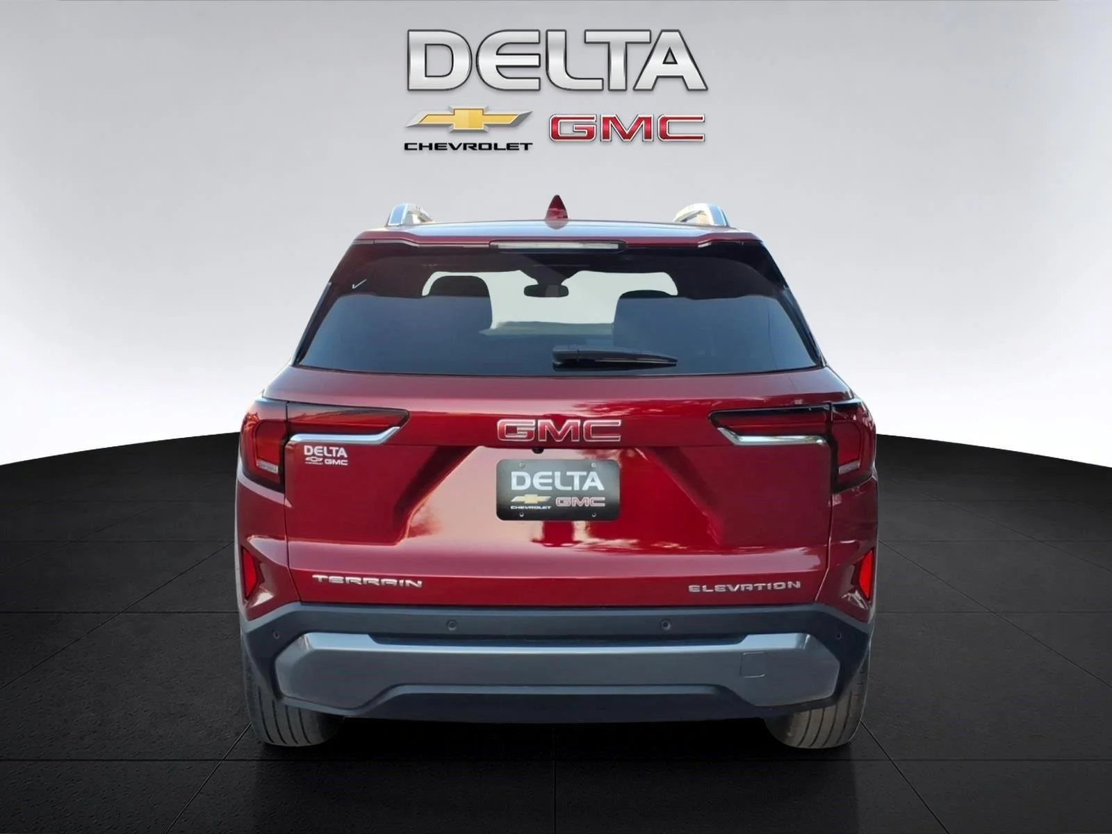 Used 2026 Volcanic Red Tintcoat GMC Elevation image 4