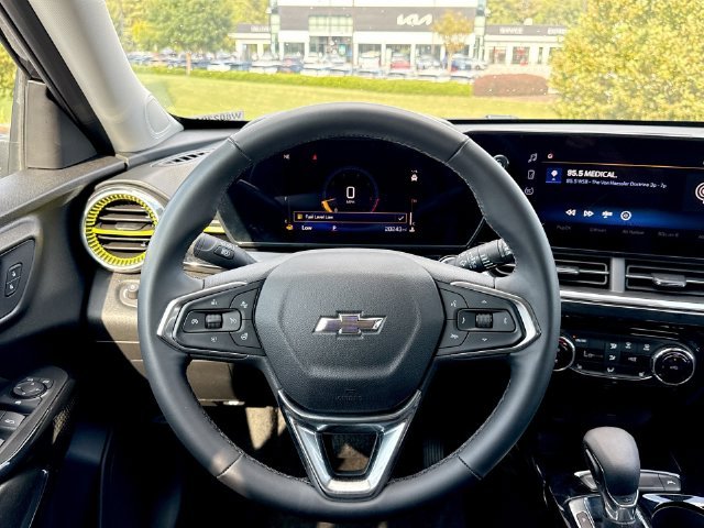 Used 2025 Black Chevrolet ACTIV image 14