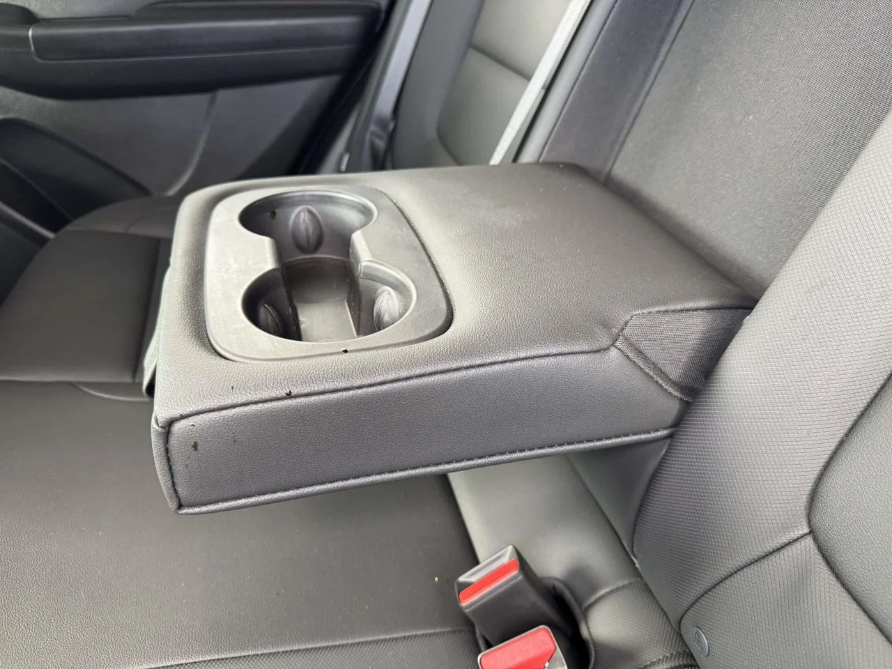 Used 2023 Mosaic Black Metallic Chevrolet FWD ACTIV image 15