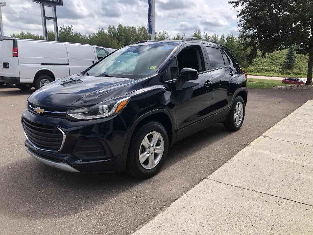 Used 2022 Blue Chevrolet Awd 4dr Lt image 5