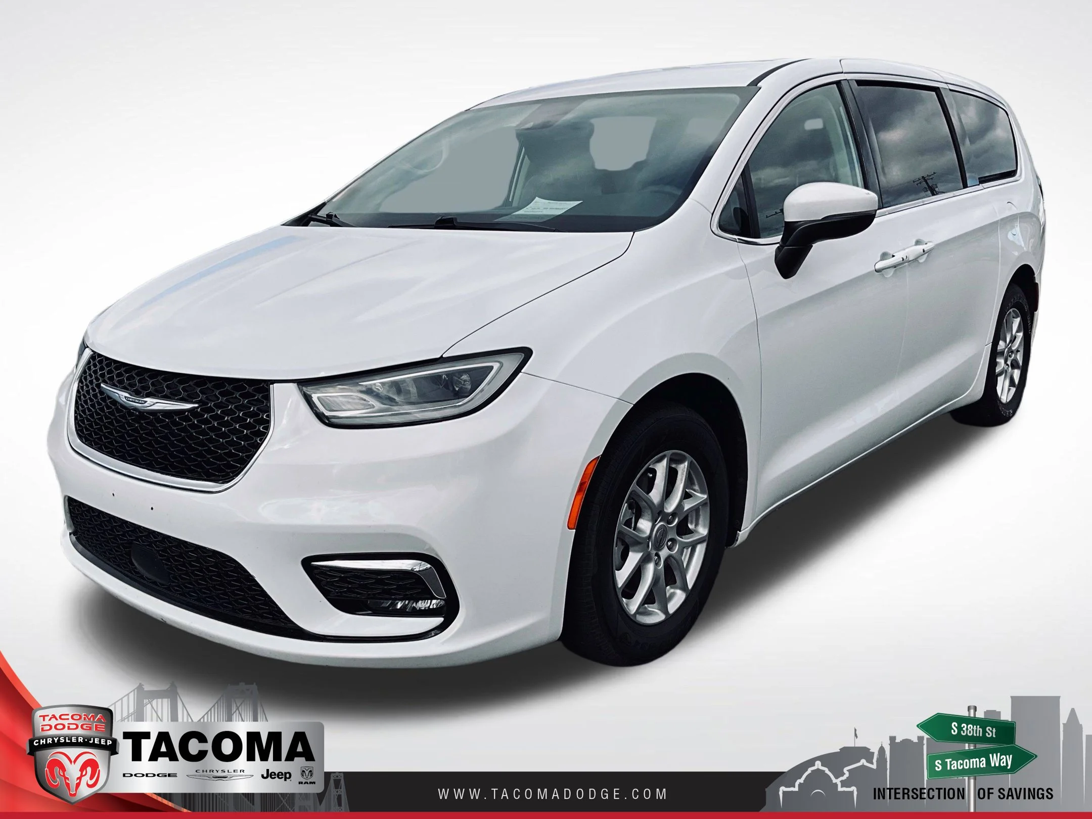 2023 Chrysler Pacifica Touring L