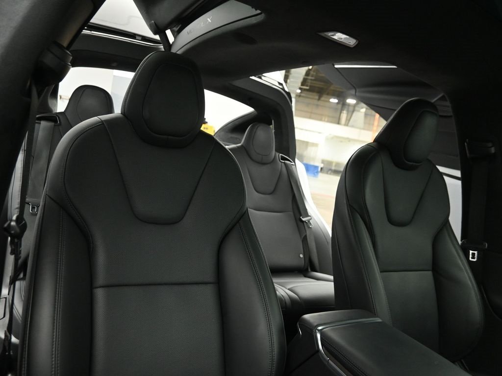 2022 TESLA MODEL X - Image 24