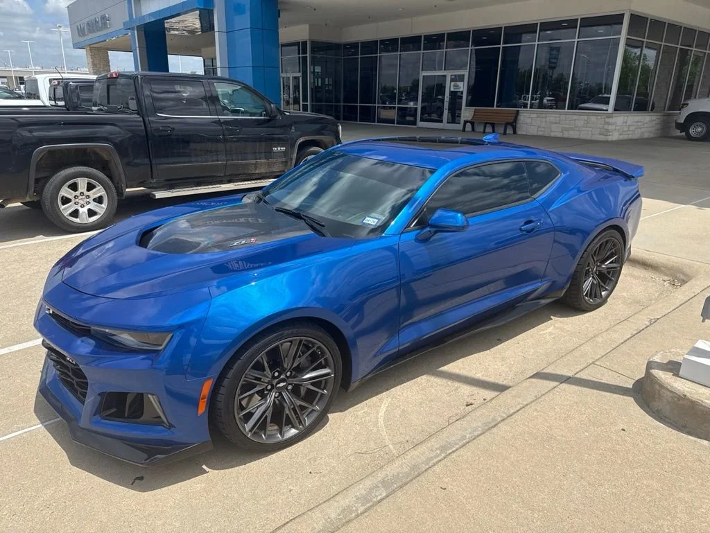 2017 Chevrolet Camaro ZL1's photo