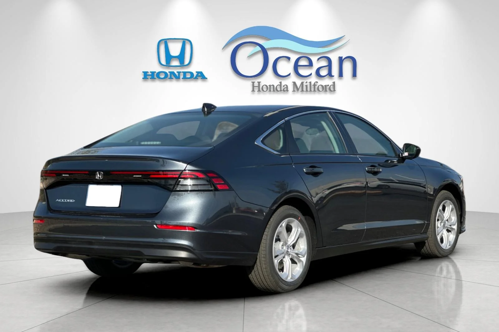 New 2026 Meteorite Gray Metallic Honda LX image 5