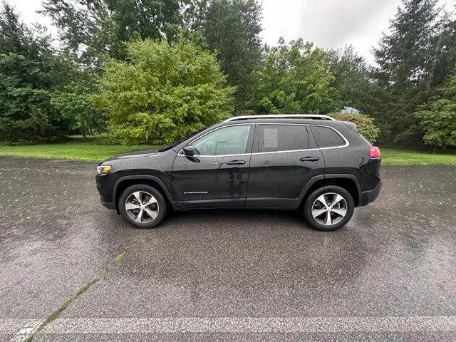 Used 2021 Black Jeep Limited image 6