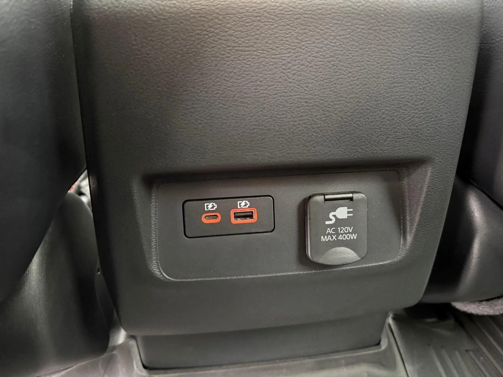 Used 2025 Boulder Gray Pearl Nissan PRO-4X image 22