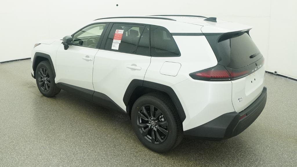 New 2026 Wind Chill Pearl Toyota XLE Premium image 18