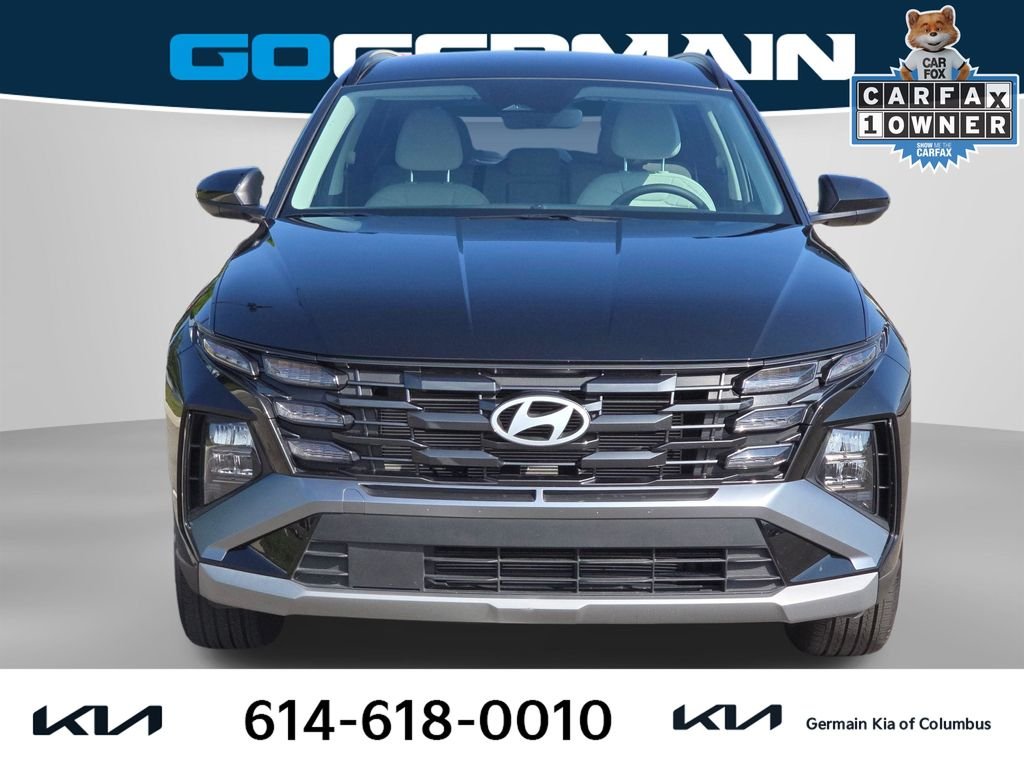 Used 2025 Black Hyundai SEL image 3