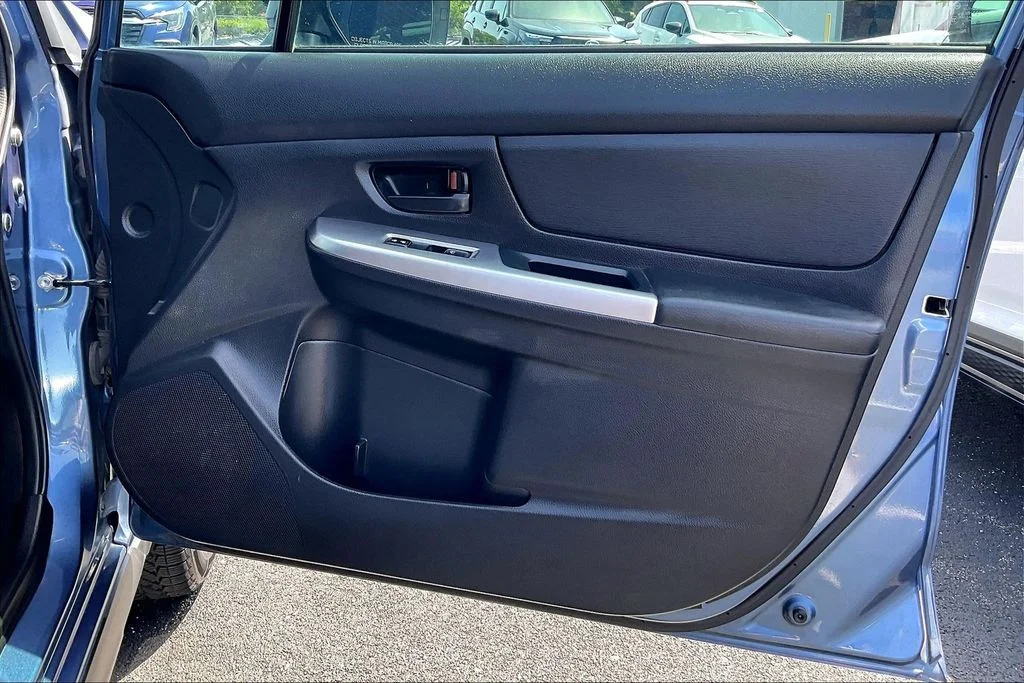 Used 2017 Blue Subaru 2.0i image 20