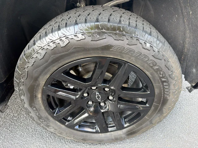 Used 2024 Sterling Gray Metallic Chevrolet LT Trail Boss image 12