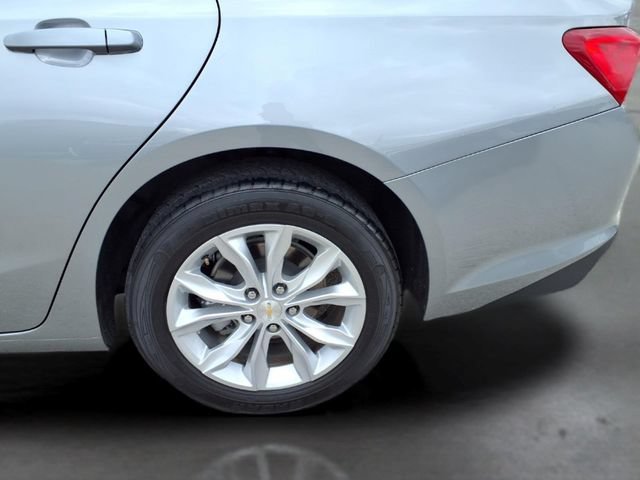 Used 2024 Sterling Gray Metallic Chevrolet 1LT image 19