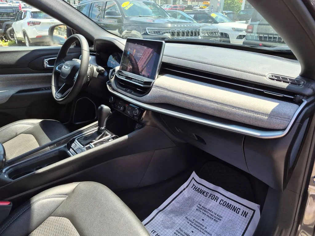 Used 2024 Gray Jeep Latitude image 23