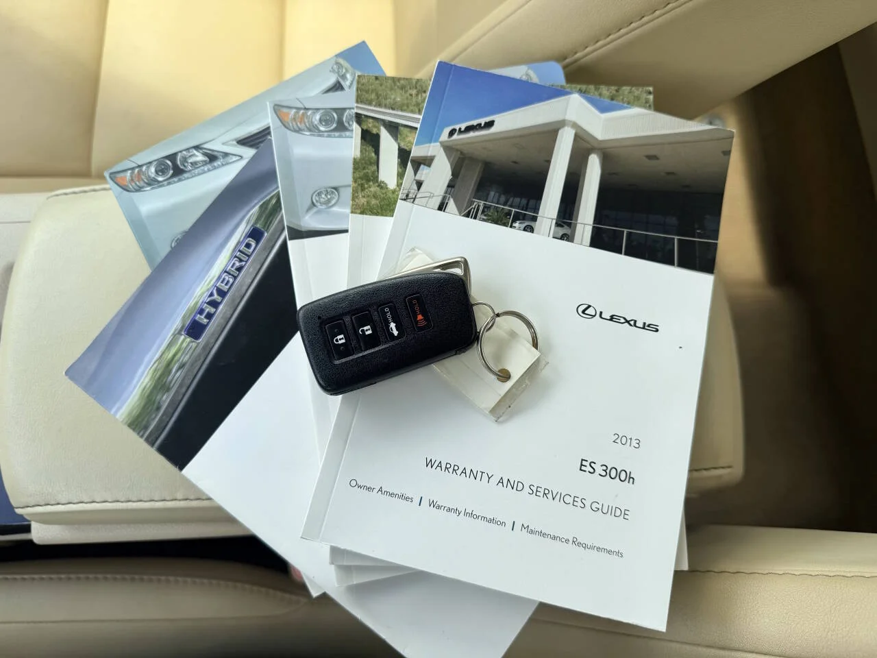 Used 2013 Gray Lexus Base 4dr Sedan image 29