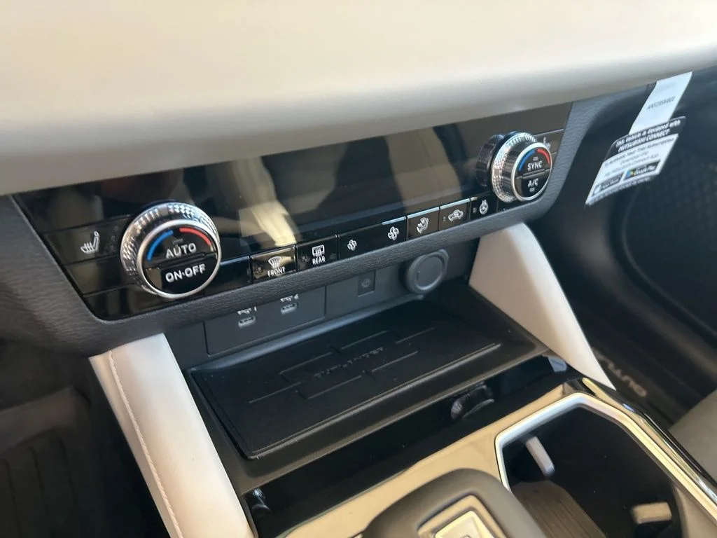New 2026 Blue Mitsubishi SE 1.5T 2WD image 43