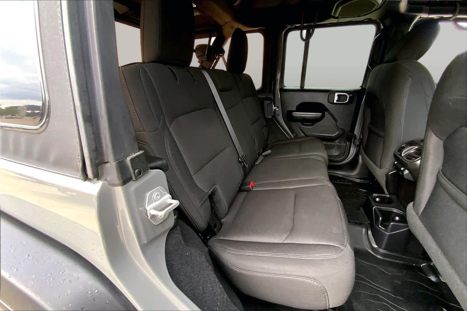 Used 2021 Sting-Gray Clearcoat Jeep Unlimited Willys image 20