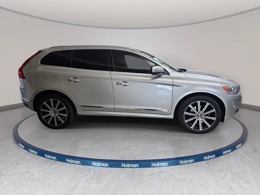 Used 2015 Silver Volvo T6 image 5