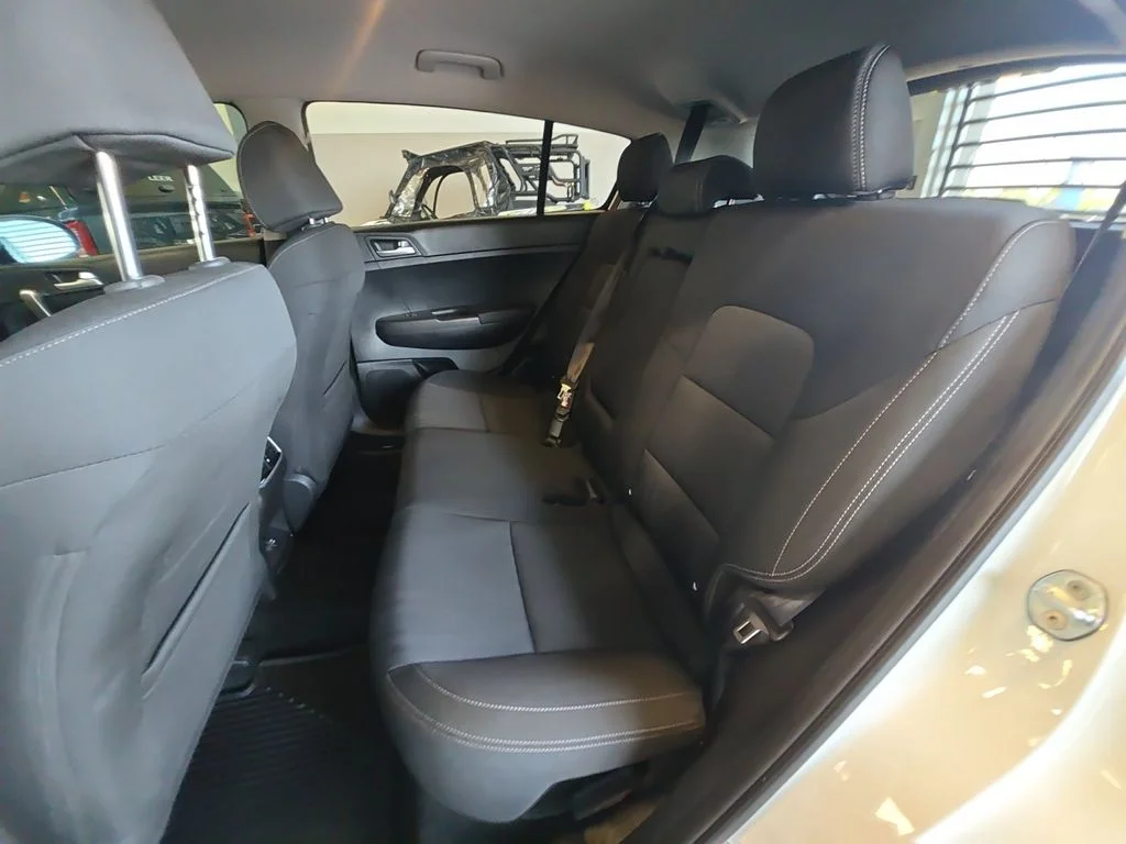 Used 2021 White Kia LX image 22