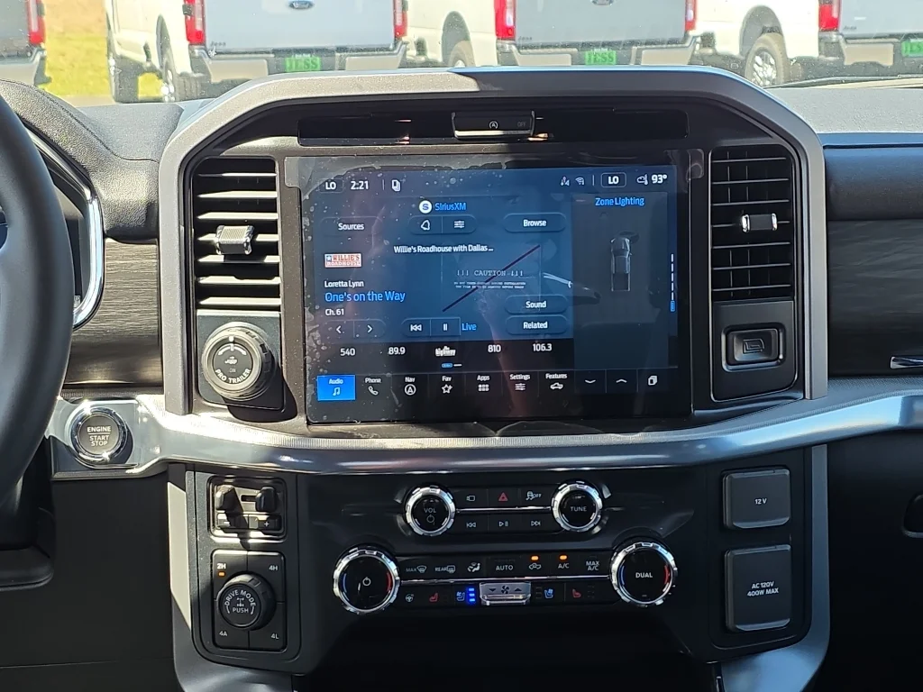 New 2026 Iconic Silver Metallic Ford Lariat® image 19