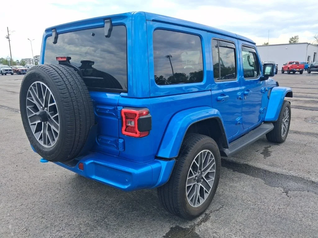 Used 2023 Hydro Blue Pearl Coat Jeep Sahara 4xe image 4