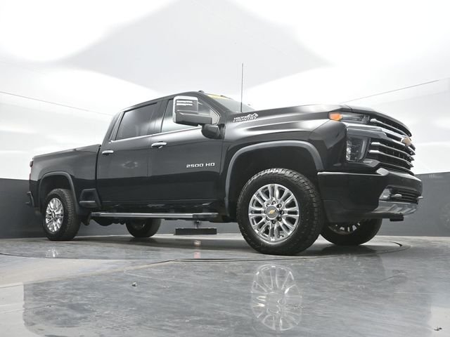 Used 2023 Black Chevrolet High Country image 23
