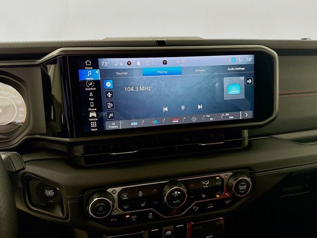 2024 Jeep Wrangler 4-Door Rubicon 392 - Photo 15