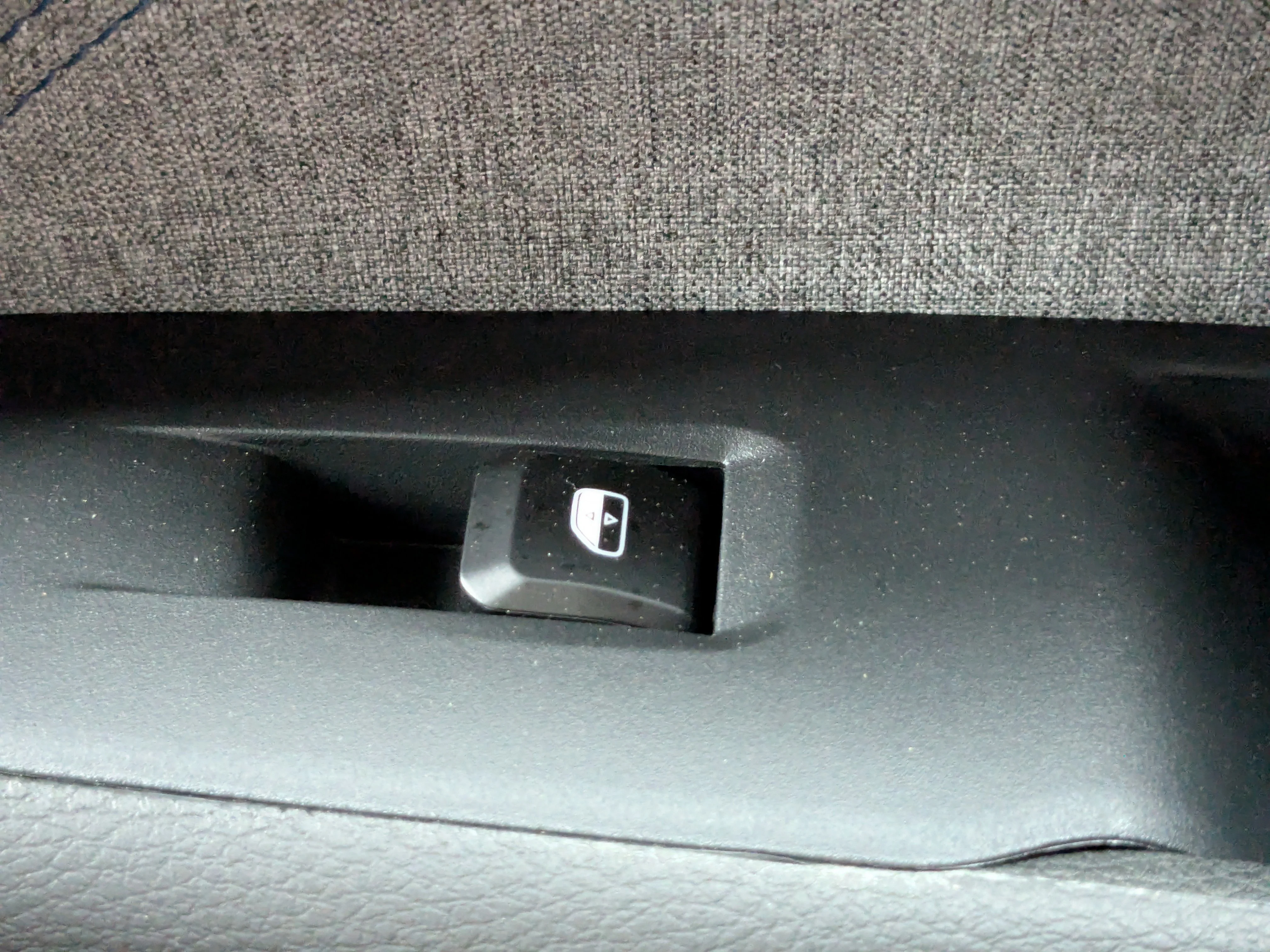 2025 Jeep Compass Latitude - Photo 38