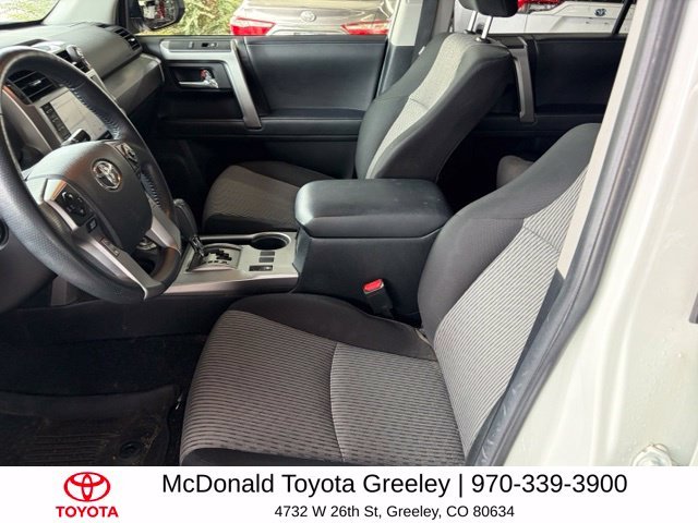 Used 2020 White Toyota SR5 image 13