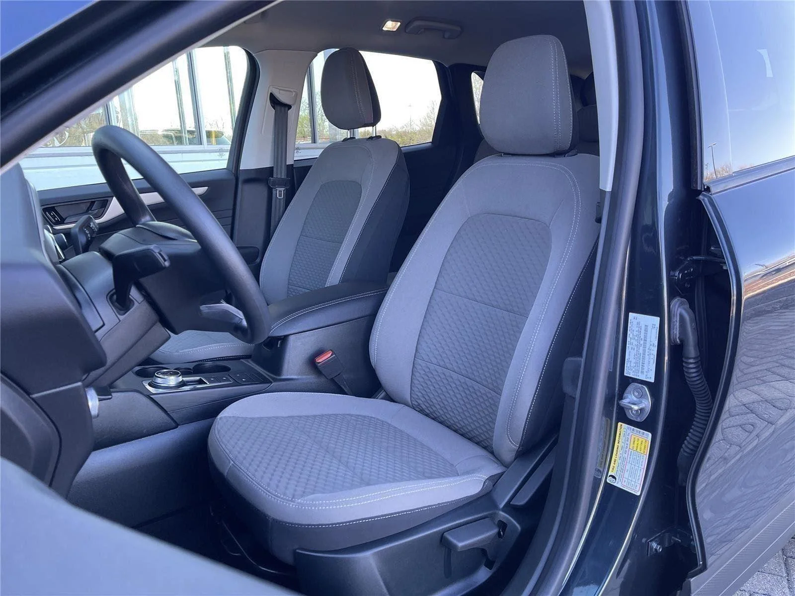 Used 2022 Gray Ford SE image 14