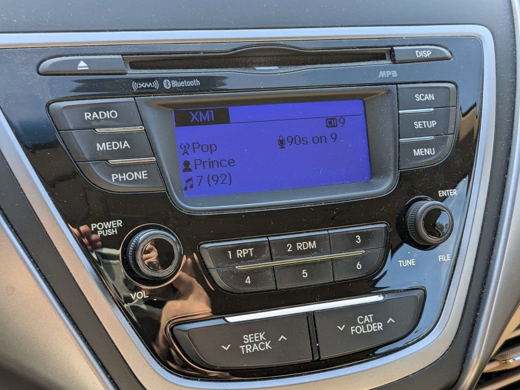 Used 2013 Brown Hyundai GLS image 21