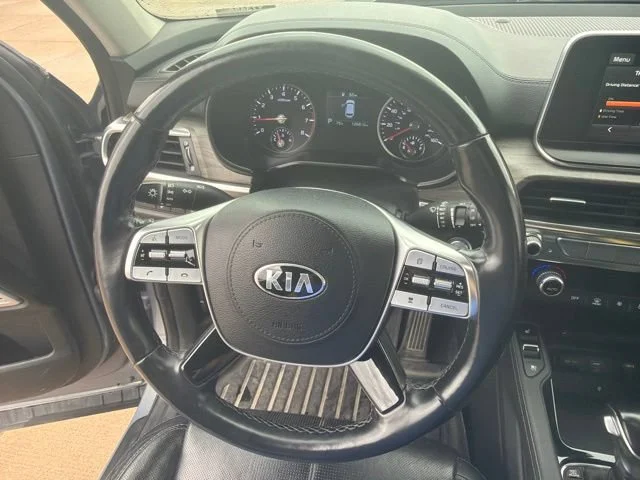Used 2020 Gray Kia EX image 13
