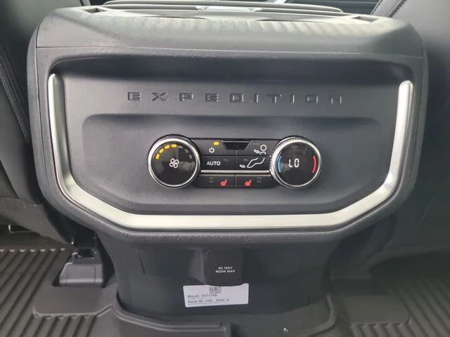 New 2026 Black Metallic Ford Tremor image 18
