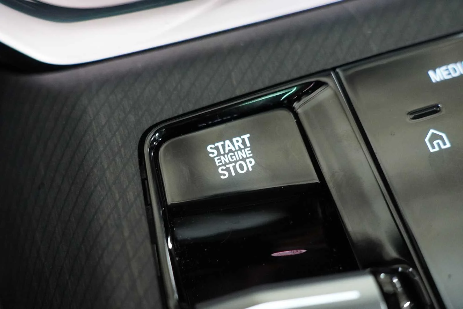 Certified Used 2026 Skyscraper Grey Metallic BMW 30 xDrive image 20