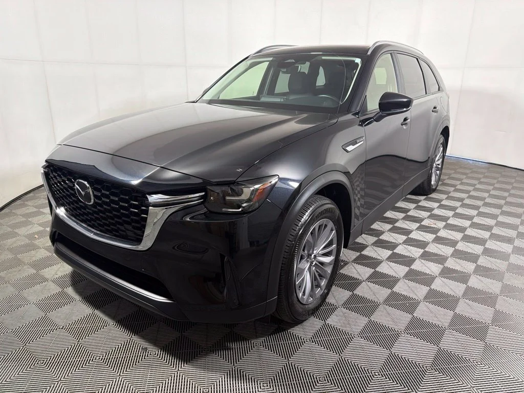 Used 2026 Jet Black Mazda 3.3 Turbo Select image 4