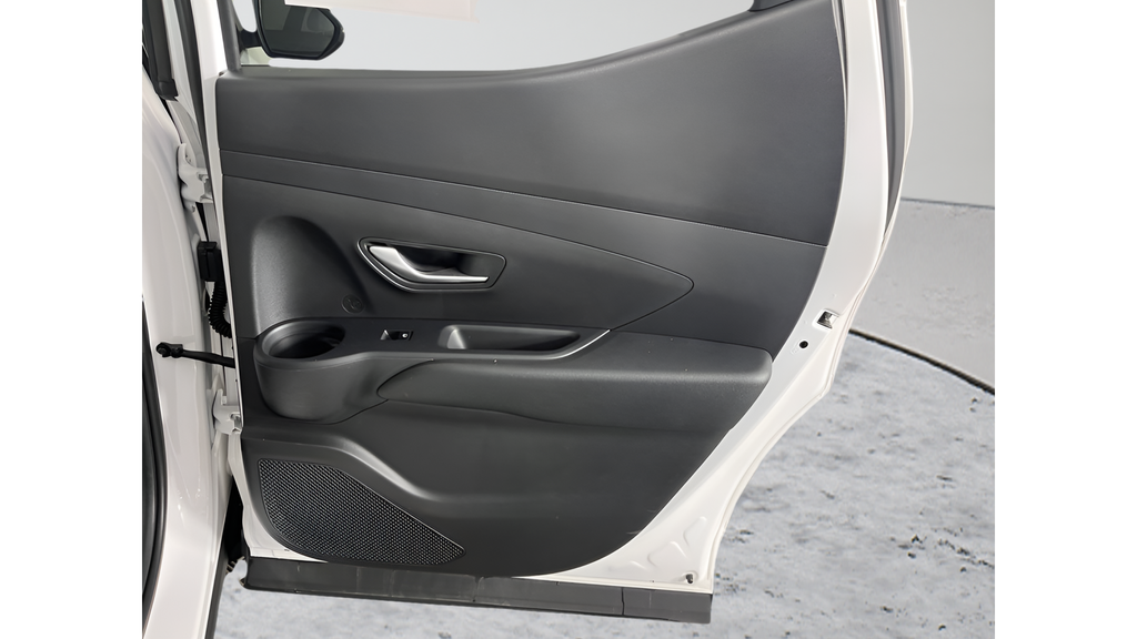 2025 Hyundai Santa Cruz SEL - Photo 13