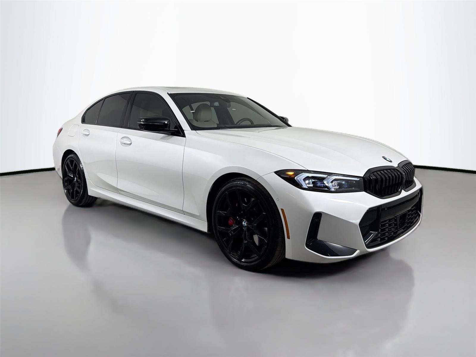 Used 2026 Mineral White Metallic BMW 330i NA image 3