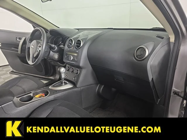 Used 2013 Gray Nissan S image 16