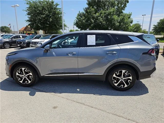Used 2025 Gravity Gray KIA EX Front-Wheel Drive image 2
