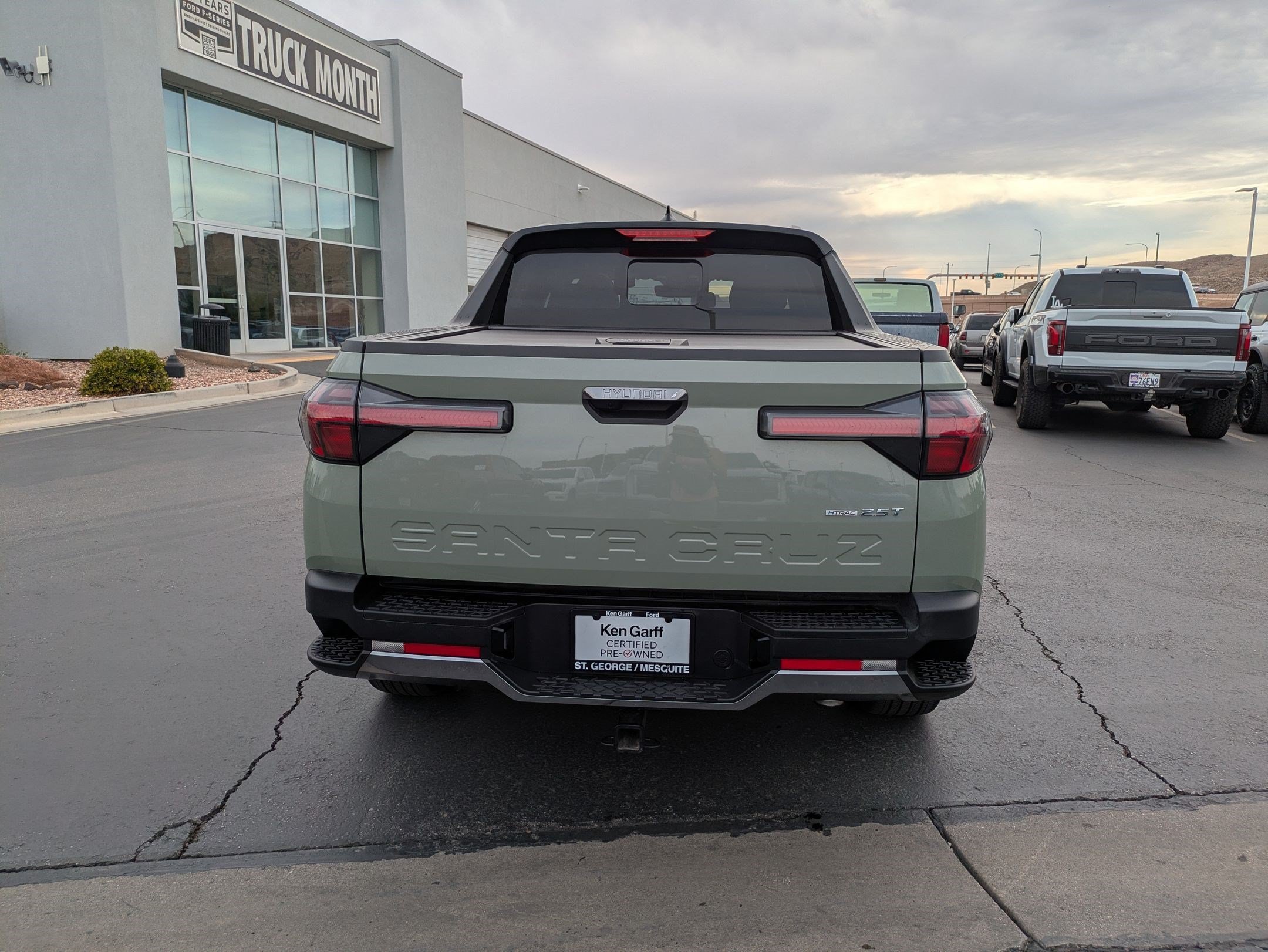 Used 2024 Sage Gray Hyundai Limited image 4