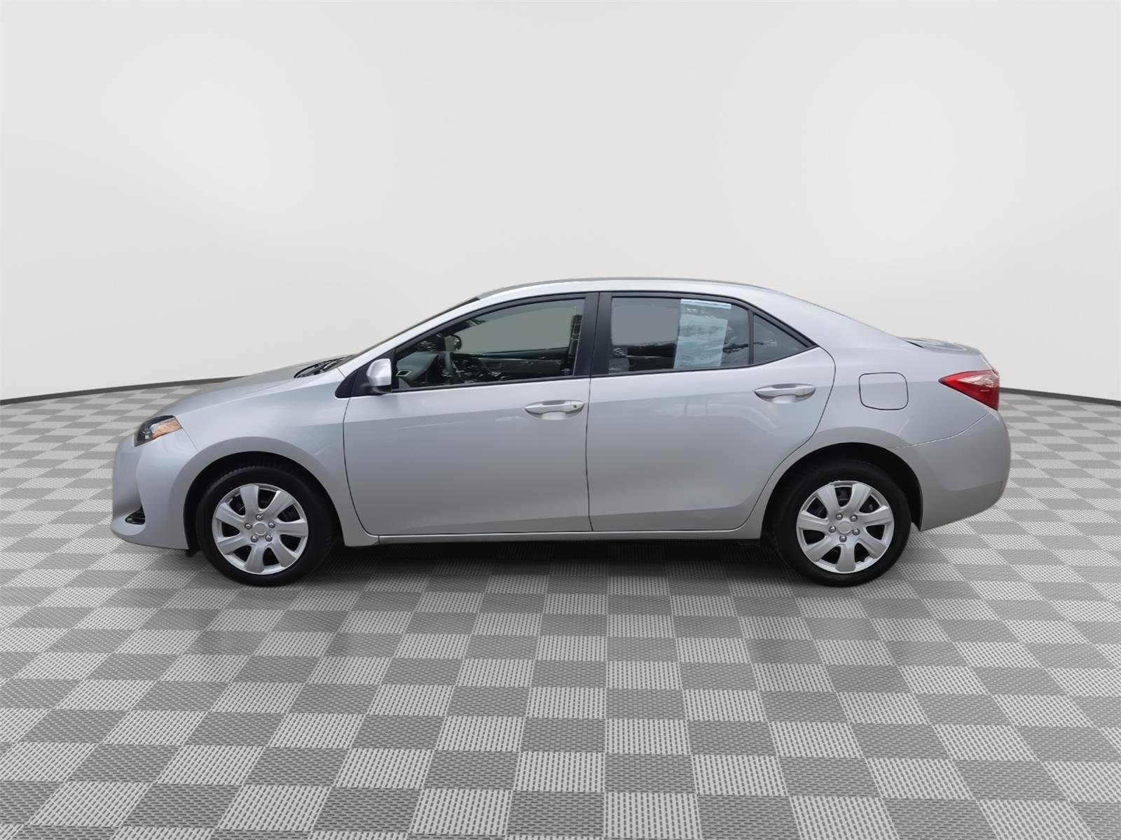 Certified Used 2017 Classic Silver Metallic Toyota LE image 7
