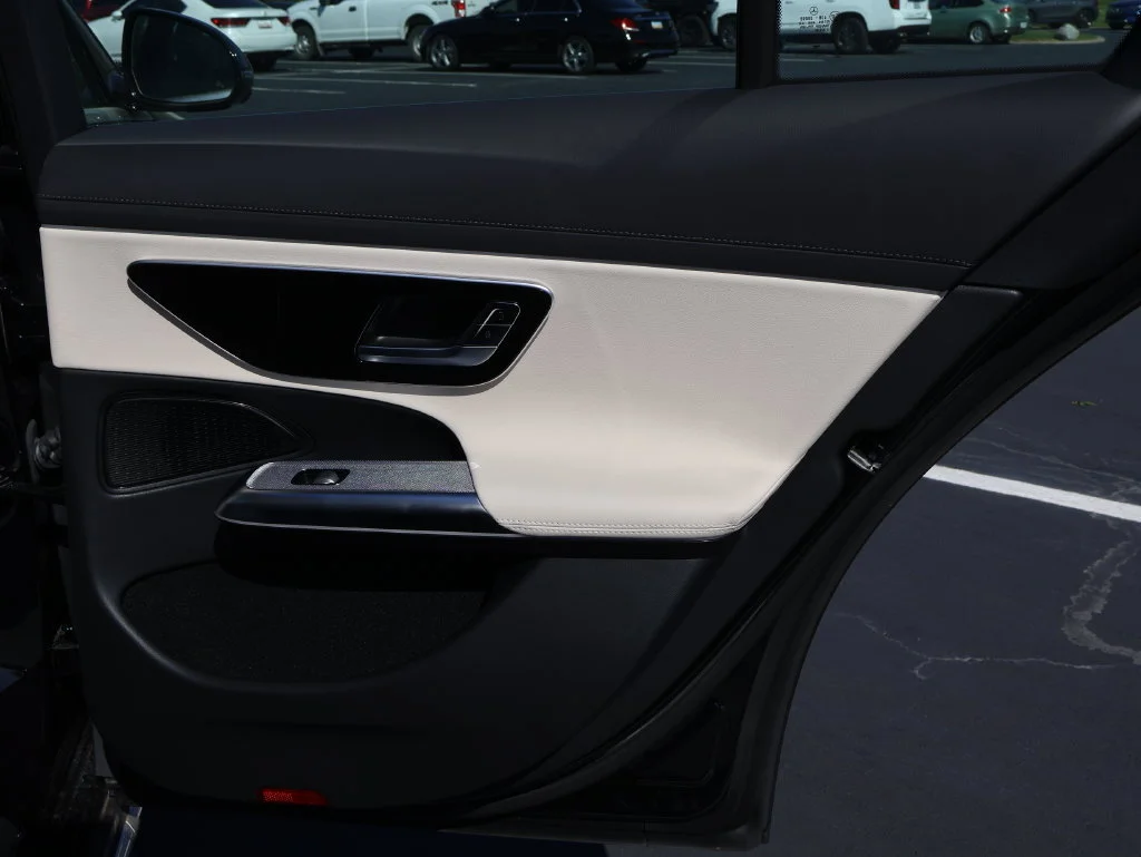 New 2026 Obsidian Black Metallic Mercedes-Benz E 450 image 14