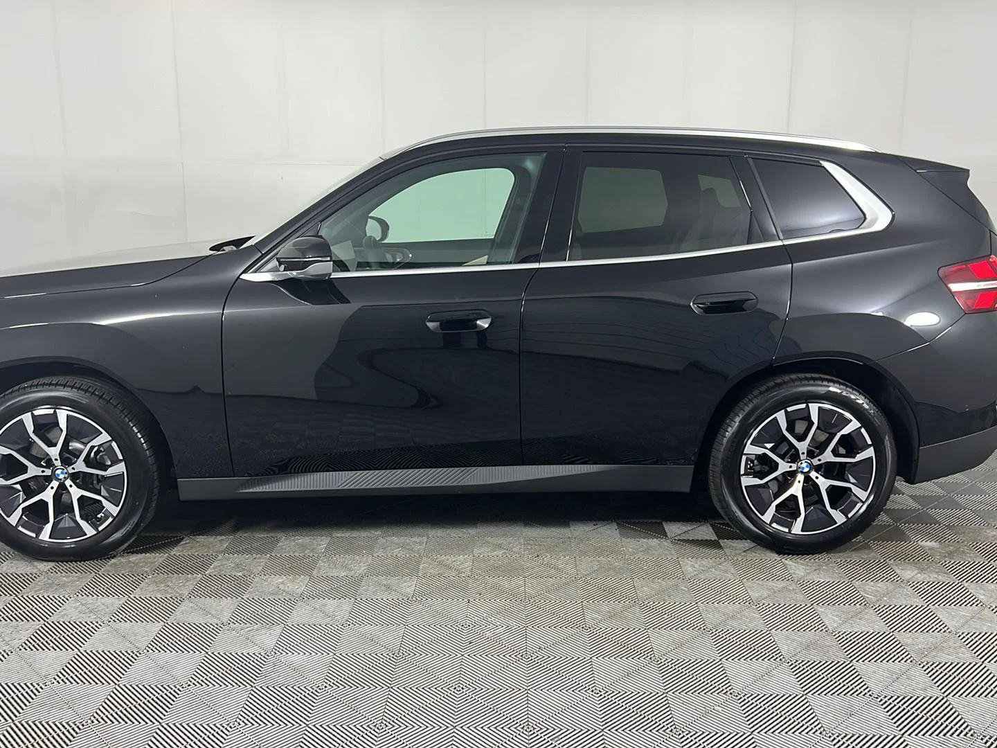 Used 2026 Black Sapphire Metallic BMW 30 xDrive image 6