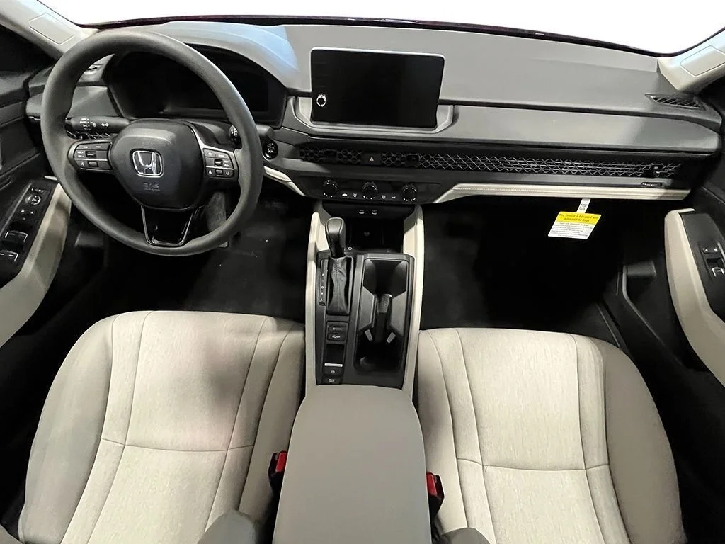 New 2026 Platinum White Honda LX image 22