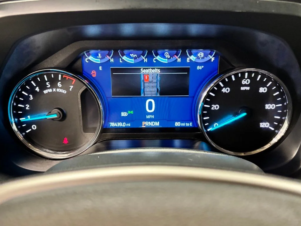 Used 2023 Silver Ford XLT image 14