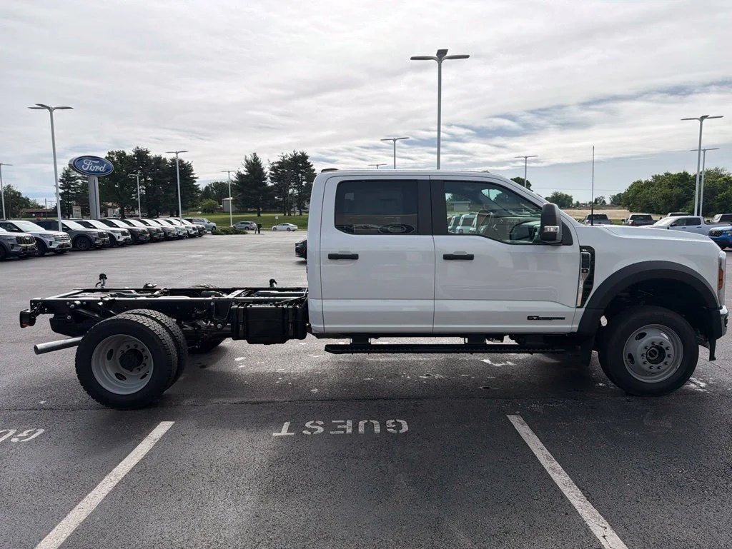 New 2026 Oxford White Ford F-550® XL image 6