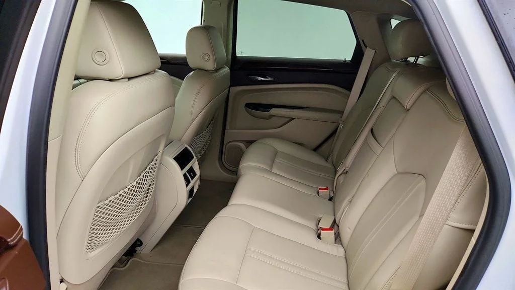 Used 2016 Platinum Ice Tricoat Cadillac FWD 4dr Luxury Collection w/ Nav & Driver Awareness Pkg image 22