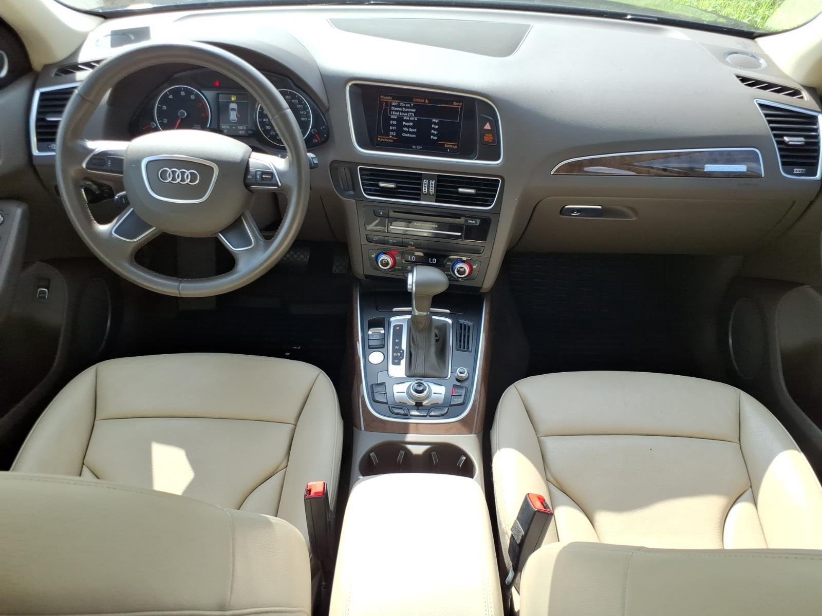 Used 2016 Mythos Black Metallic Audi Premium Plus image 29