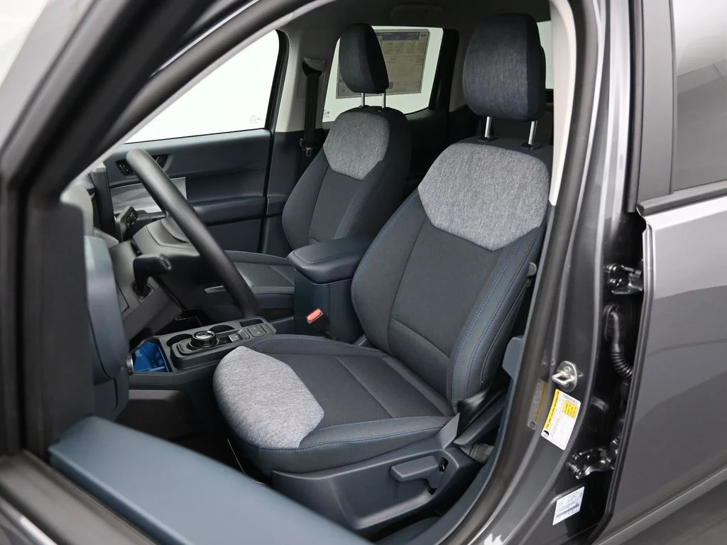 New 2026 Carbonized Gray Metallic Ford XLT image 8