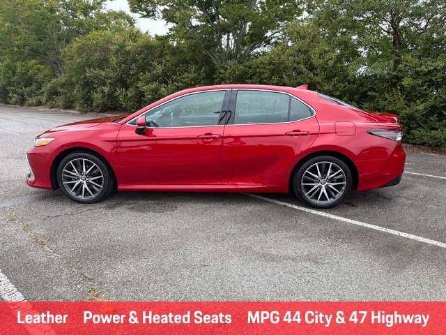 Used 2024 Red Toyota XLE image 5